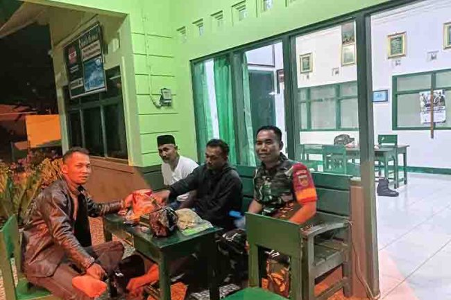 Serda Sigit Basuki melaksanakan kegiatan Komsos dengan masyarakat