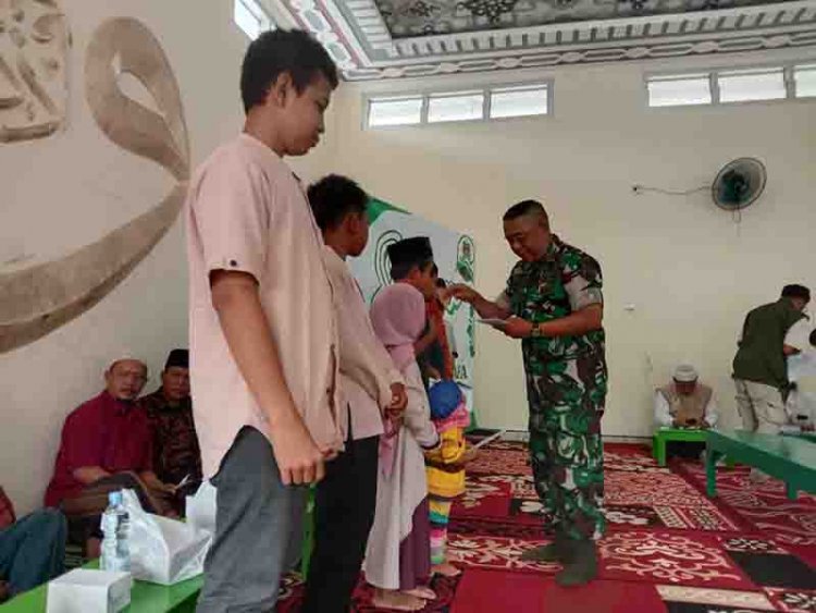 Meningkatkan Amalan Ibadah Dengan Memuliakan Anak Yatim Dan Dhu'afa