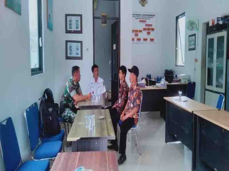 Jalin Silaturahmi, Babinsa Komsos Dengan Perangkat Desa Serta Ciptakan Hubungan Semakin Solid