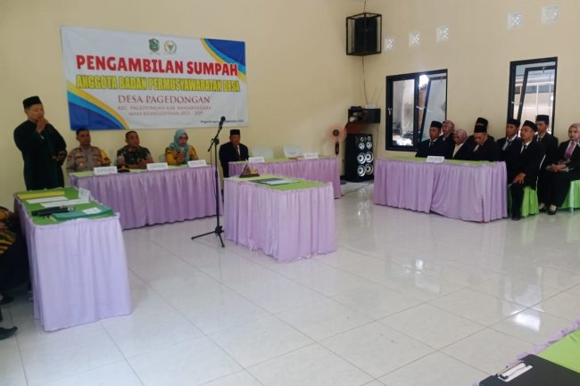 Danposramil Pagedongan Hadiri Pelantikan Dan Pengambilan Sumpah Anggota BPD Desa Pagedongan