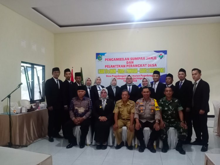 Danposramil Pagedongan Hadiri Pelantikan Perangkat Desa Pagedongan