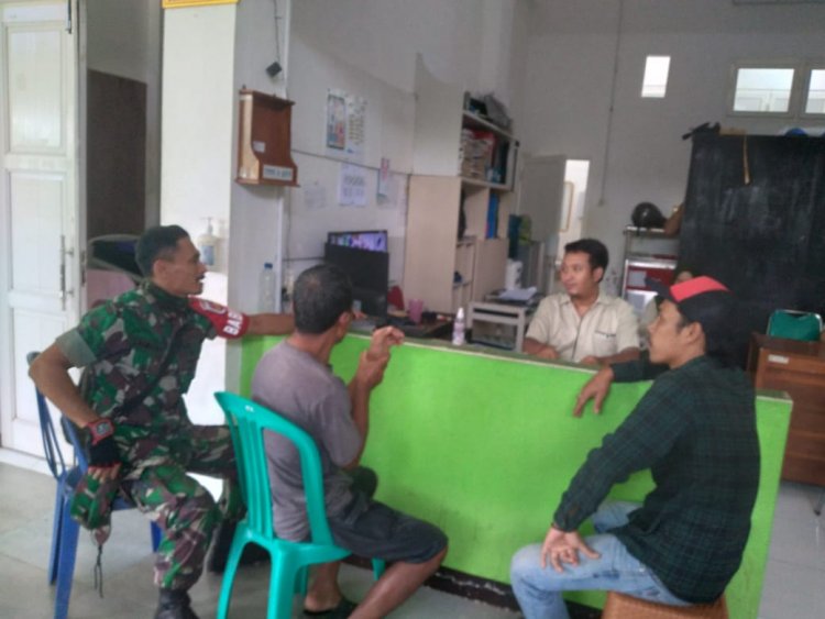 Babinsa 01 Bersama Bhabinkamtibmas Melaksanakan Evakuasi ODGJ