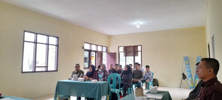 Babinsa Pantau Penetapan DPT Pilkades Desa Binaan