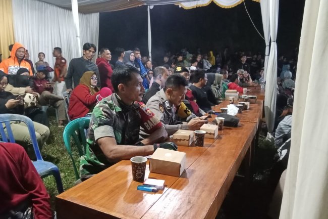 Babinsa Laksanakan PAM Hiburan Kudalumping dan Orkes Gamelan Punggawa Dalam Rangka Peresmian Pelantikan Ketua dan Pengurus PAC PP
