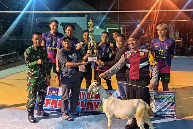 Daramil 01/ Banjarnegara Tutup Open Turnamen Bola Volly Danramil Cup