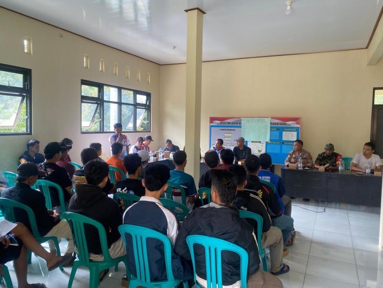 "BABINSA POSRAMIL PAGEDONGAN HADIRI KEGIATAN TECHNICAL MEETING TOURNAMENT SEPAK BOLA GIRI CUP 2024"