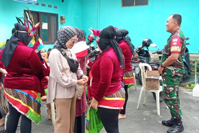 Peran Aktif Babinsa Dalam Perayaan Peringatan HUT RI ke 79 di Wilayah Binaan