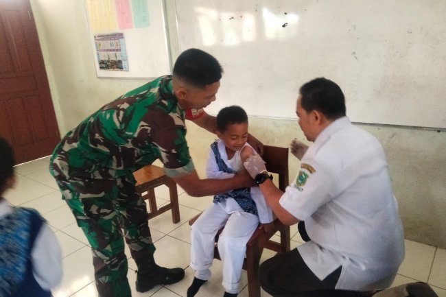 Babinsa R 01 Posramil Pagedongan Melaksanakan Pendampingan Bias Di Wilayah Binaan