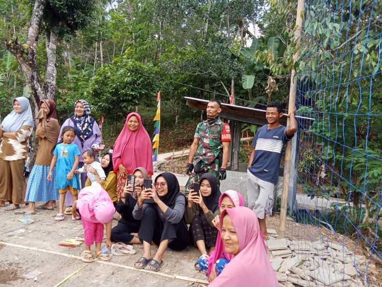 "MEMERIAHKAN HUT RI Ke-79 BABINSA HADIR LANGSUNG MEMONITORING PERLOMBAAN"